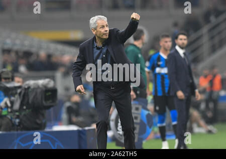 Milano, Italie. 23 Oct, 2019. Football : Ligue des Champions, l'Inter Milan - Borussia Dortmund, phase Groupe, Groupe F, Journée 3. Dortmund entraîneur Lucien Favre sur la touche. Crédit : Bernd Thissen/dpa/Alamy Live News Banque D'Images