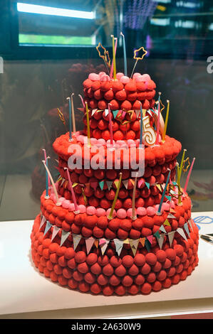 Gateau Aux Fraises ada Photo Stock Alamy