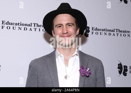 Broadway 2019 Gala Retour à l'École s'est tenue à l'Edison Ballroom - Arrivées. Comprend : Gavin Creel Où : New York, New York, United States Quand : 23 Sep 2019 Crédit : Joseph Marzullo/WENN.com Banque D'Images