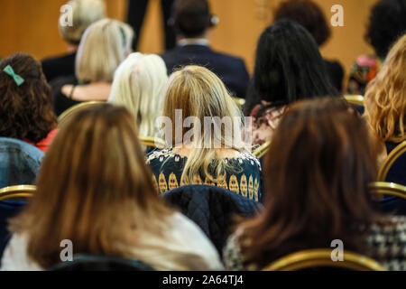 Les femmes dans le public assistant à une conférence - les femmes événements ciblés. Banque D'Images