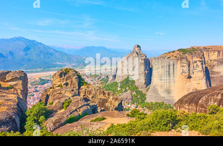 Vue sur les rochers des météores, Thessalie, Grèce - Paysage Grec Banque D'Images