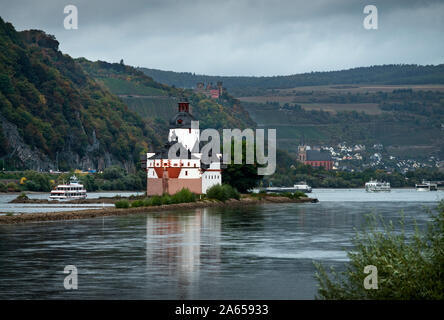 L'Allemagne. Rhin Septembre 2019 Kaub (ancienne orthographe : Caub) est une ville de l'Allemagne, de l'état de Rhénanie-Palatinat, district Rhin-lahn-Kreis. Elle est partie Banque D'Images