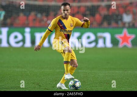 Prague, République tchèque. 24 Oct, 2019. ARTHUR, du FC Barcelone au cours de la Ligue des Champions, Groupe F match de football entre le Slavia Prague v FC Barcelone à Sinobo Stadium à Prague, le 23 octobre 2019. Credit : Slavek Ruta/ZUMA/Alamy Fil Live News Banque D'Images