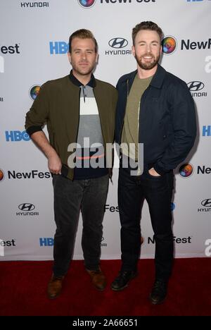 Scott Evans, Chris Evans aux arrivées pour vendre par le dépistage à NewFest 2019 Soirée d'ouverture, SVA Theatre, New York, NY, le 23 octobre 2019. Photo par : Kristin Callahan/Everett Collection Banque D'Images