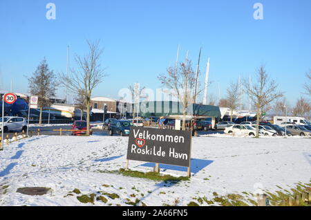 Bienvenue à Roskilde Harbour Banque D'Images