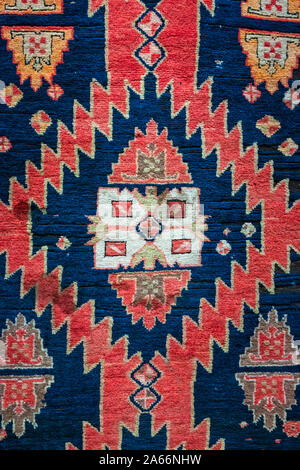 Tapis azerbaïdjanais traditionnels, l'Azerbaïdjan National Carpet Museum, Baku, Azerbaïdjan Banque D'Images