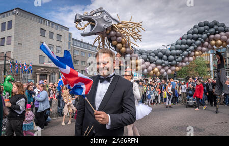 Célébrer le 17 juin, jour de l'indépendance de l'Islande, Reykjavik, Islande Banque D'Images