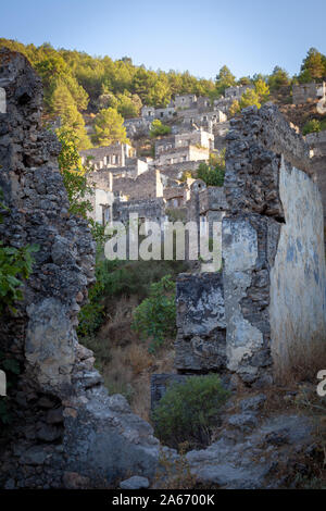 Le village abandonné de Kayakoy près de Fethiye en Turquie Banque D'Images