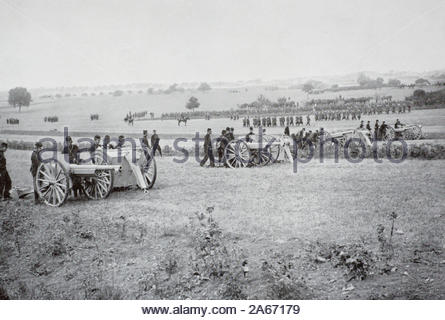 WW1 artillerie française avec le canon de campagne de 75 mm, vintage photographie de 1914 Banque D'Images