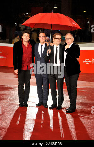 Roma, Italie. 24 Oct, 2019. Cinéma Roma Fest 2019.tapis rouge film Le meilleur reste a venir sur la photo Patrick Bruel, Matthieu Delaporte, Alexandre de La Patellière et Fabrice Luchini : Crédit Photo Agency indépendante/Alamy Live News Banque D'Images