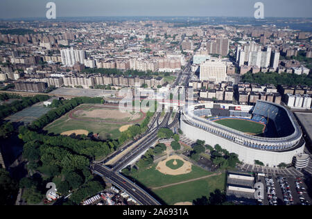 Yankee Stadium est un stade situé dans le Bronx à New York City, New York Banque D'Images