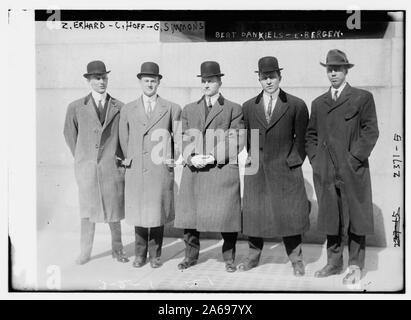 Z. Erhard, C. Hoff, G. Simmons, Bert Daniels, E. Bergen Banque D'Images