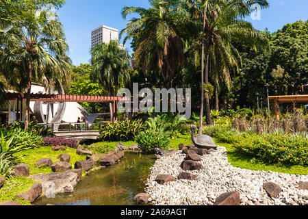 Manille, Philippines - Dec 16, 2018 : Scène de Greenbelt garden district à Makati Banque D'Images