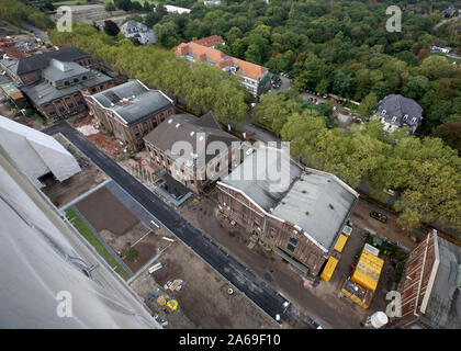 Kamp Lintfort, Allemagne. 09Th Oct, 2019. À partir de la liquidation de l'ancienne tour de la mine de 60 a,b Vozdvyzhneska Street (la mine de l'Ouest) vous pouvez voir le site à l'État Garden Show 2020. Tout doit être prêt pour le 17.04.2020, quand le Jardin sera ouvert. Credit : Roland Weihrauch/dpa/Alamy Live News Banque D'Images