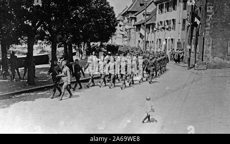 Une compagnie de la 125e d'infanterie, Massavaux, Alsace, France ca. 1918 Banque D'Images