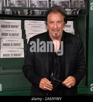 Los Angeles, United States. 24 Oct, 2019. Al Pacino acteur assiste à la première de the crime historique thriller "L'Irlandais" au théâtre chinois de Grauman dans la section Hollywood de Los Angeles le jeudi 24 octobre, 2019. Credit : UPI/Alamy Live News Banque D'Images