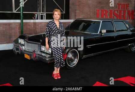 Hollywood, CA. 24 Oct, 2019. Lea Thompson, au Los Angeles Premiere de l'Irlandais au théâtre chinois de Grauman à Hollywood, Californie le 24 octobre 2019. Credit : Faye Sadou/media/Alamy Punch Live News Banque D'Images