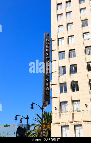 Hollywood and Vine signe sur l'angle de l'Équitable, de Hollywood, Los Angeles, Californie, États-Unis d'Amérique. Octobre 2019 Banque D'Images