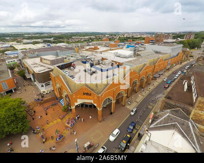 Vue aérienne l'intu shopping centre, centre commercial d'Hanley, Stoke on Trent, l'une des célèbres villes de la poterie dans le Staffordshire Banque D'Images