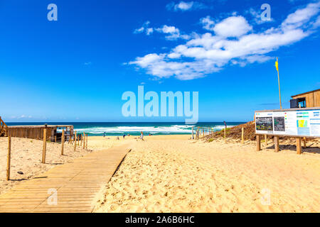 Seignosse, Landes, France - Vue de l'entrée de plage Banque D'Images