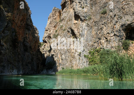 Kapuz Canyon, qui fascinent ceux qui le voient avec sa beauté naturelle intacte à Antalya. Banque D'Images