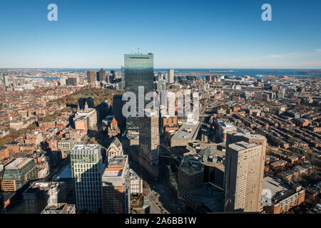 Boston cityscape, vue aérienne de la skyline de Boston pendant le coucher du soleil Banque D'Images