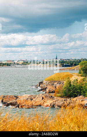 Nature paysages à la mer de Suomenlinna forteresse à Helsinki, Finlande Banque D'Images