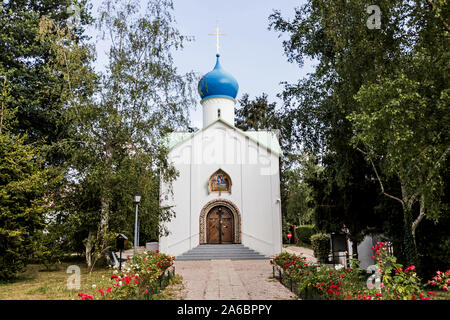 Église de l'Assomption de la Bienheureuse Vierge Marie dans le cimetière orthodoxe russe, Sainte-Geneviève-des-Bois, France Banque D'Images