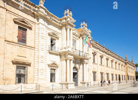 L'ancienne usine de tabac Royal Real Fábrica de Tabacos de Sevilla maintenant l'Université de Séville Universidad de Sevilla Séville Séville Espagne Europe Banque D'Images