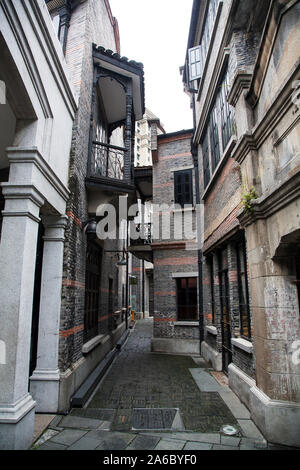 Petite rue latérale dans les Quartiers Français de Shanghai, Chine Banque D'Images