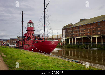 Sula lège amarré à Gloucester, le canal de la netteté Banque D'Images