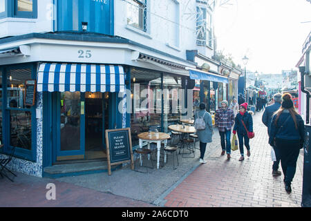 Immeubles et commerces dans la région de North Laine creative Brighton. Banque D'Images