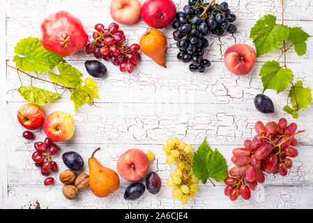 Divers fruits d'automne. Concept de récolte Banque D'Images
