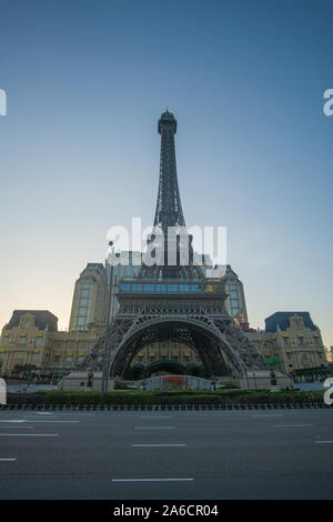 Visite au Grand Hôtel Parisien à Macao. Cet endroit étonnant est un hôtel avec un grand casino et un centre commercial , conçu dans un Styl Banque D'Images