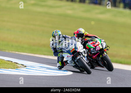 26 octobre 2019 ; Grand Prix de Phillip Island, l'île de Phillip Island, Victoria, Australie ; Moto GP d'Australie, jour de qualification ; Aleix Espargaro, Karel Abraham lors des essais libres 4 - usage éditorial Banque D'Images