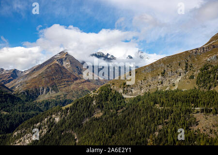 Le Gro§glockner High Alpine Road en Autriche, haute montagne montagne route reliant les deux états d'Autriche Salzbourg et Carinthie, plus haut col road i Banque D'Images