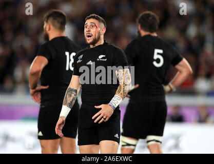 New Zealand's TJ Perenara durant la Coupe du Monde de Rugby 2019 match de demi-finale au stade international de Yokohama. Banque D'Images