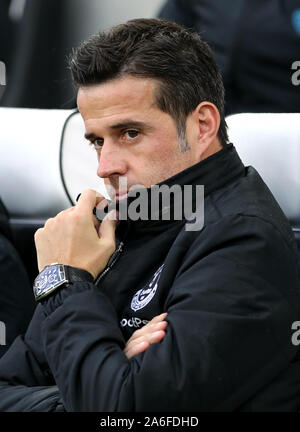 Everton manager Marco Silva devant la Premier League match au stade AMEX, Brighton. Banque D'Images