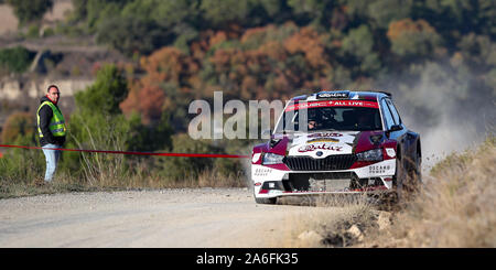 Salou, Catalogne, Espagne. 26 octobre 2019 ; Salou, Catalogne, Espagne ; World Rally Championship, Espagne Rally, SS10/11 ; Pierre-Louis LOUBET et co-pilote Vincent LANDAIS dans leur PEUGEOT 207 R5 - usage éditorial Banque D'Images