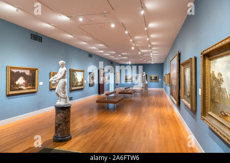 Intérieur du Wadsworth Atheneum art museum, Hartford, Connecticut, USA Banque D'Images