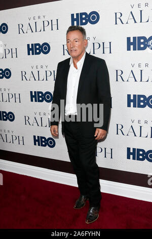 Bruce Springsteen assiste à HBO's très 'Ralph' première au Metropolitan Museum of Art le 23 octobre 2019 dans la ville de New York. Banque D'Images