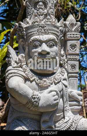 Guardian figure, Palais Royal d'Ubud, le Puri Saren Agung, Ubud, Bali, Indonésie, Asie du Sud, Asie Banque D'Images