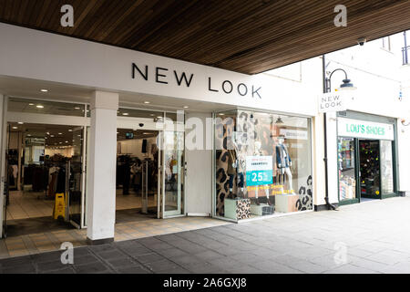 Nouveau look magasin de vêtements, boutique de la highstreet, mall, centre commercial Banque D'Images