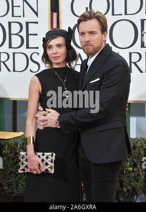 LOS ANGELES, CA - le 13 janvier 2013 : Ewan McGregor & Eve Mavrakis à la 70e Golden Globe Awards au Beverly Hilton Hotel.© 2013 Paul Smith / Featureflash Banque D'Images