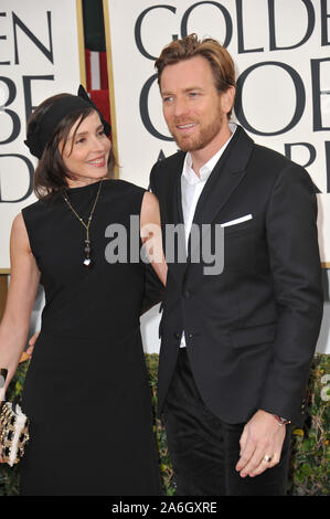 LOS ANGELES, CA - le 13 janvier 2013 : Ewan McGregor & Eve Mavrakis à la 70e Golden Globe Awards au Beverly Hilton Hotel.© 2013 Paul Smith / Featureflash Banque D'Images