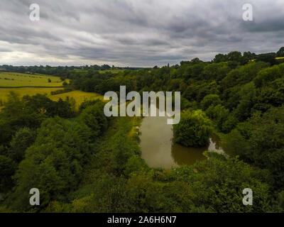 Une des vues aériennes de Callow Top holiday park, Camping à Ashbourne, le Derbyshire Peak District National Park, tentes et caravanes, vacances en famille Banque D'Images