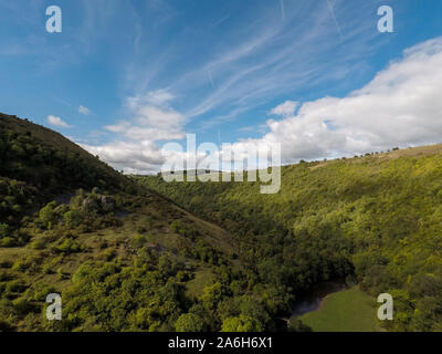 Une des vues aériennes de Callow Top holiday park, Camping à Ashbourne, le Derbyshire Peak District National Park, tentes et caravanes, vacances en famille Banque D'Images