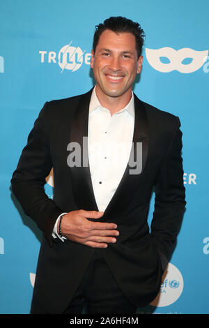 Californie, USA. 26Th Oct, 2019. Maksim Chmerkovskiy au bal masqué de l'UNICEF 2019 La Poste le 26 octobre 2019 à West Hollywood, Californie. Credit : MediaPunch Inc/Alamy Live News Banque D'Images