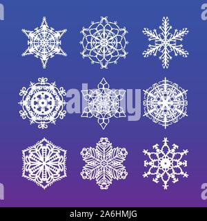 Flocons de noël ensemble avec beau complexe et filigrane hand drawn snow stars pour ornements de vacances et cartes de vœux Illustration de Vecteur