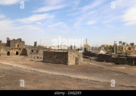 Cour, donnant au nord-est, Qasr Al Azraq, Château du désert de l'époque romaine, gouvernorat de Zarqa, Jordanie, Moyen-Orient Banque D'Images